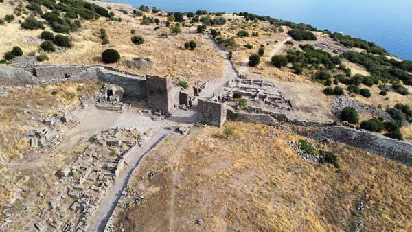 Assos Antik Kentte bulundu! '1800 yıllık nadir yapılardan bir tanesi'