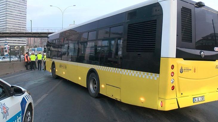 Kadıköy'de trafiği kilitleyen kaza! 2 şerit kapatıldı