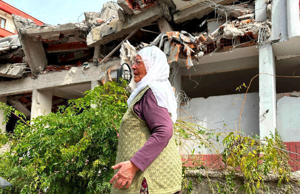 Yıllar sonra gözleri açıldı, dakikalarca ağladı! 'Keşke böyle görmeseydim'