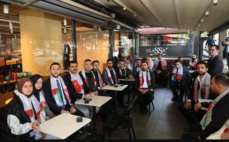 AK Parti'den Starbucks şubelerinde protesto
