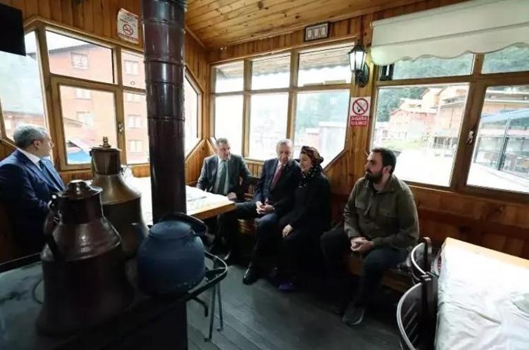 Erdoğan, Ayder Yaylası'nda vatandaşlarla sohbet etti