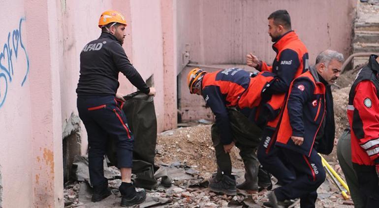 Korkunç iddia ekipleri harekete geçirdi! 'İçeriden bebek sesi geliyor'