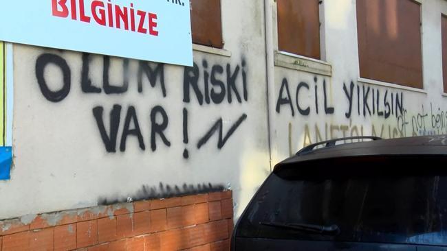 Beyoğlu'nda boş binada bir erkeğe ait ceset bulundu