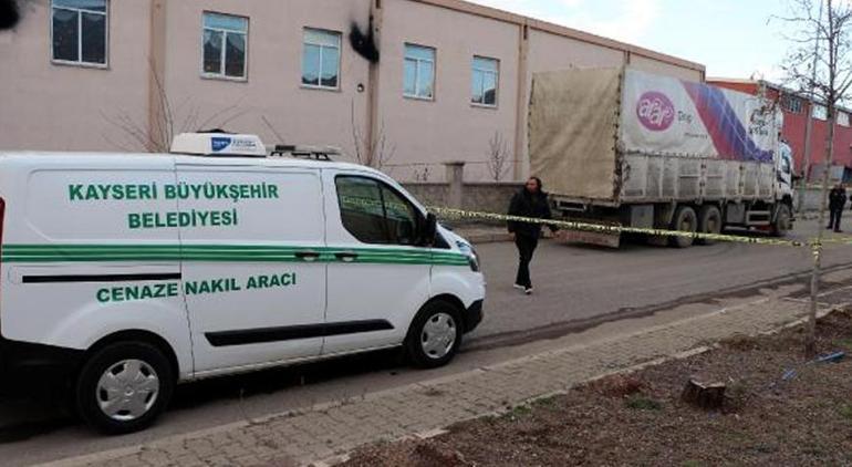 Kayseri'de feci olay! Kamyonla geri manevra yaparken 12 yaşındaki çocuk ezildi