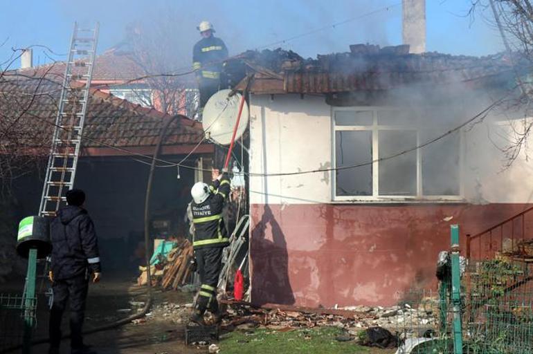 Ocakta unutulan süt evi küle çevirdi: Bir geldik, iş işten geçmişti