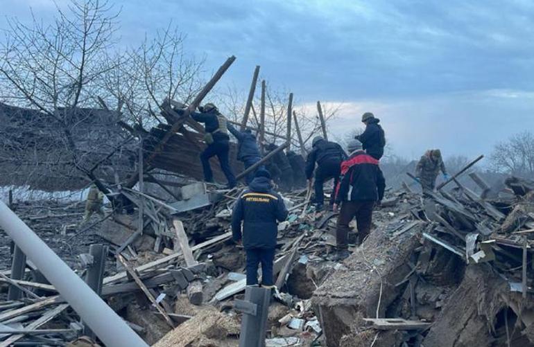 Rusya’dan Ukrayna’ya füze saldırısı! Çok sayıda kişi hayatını kaybetti