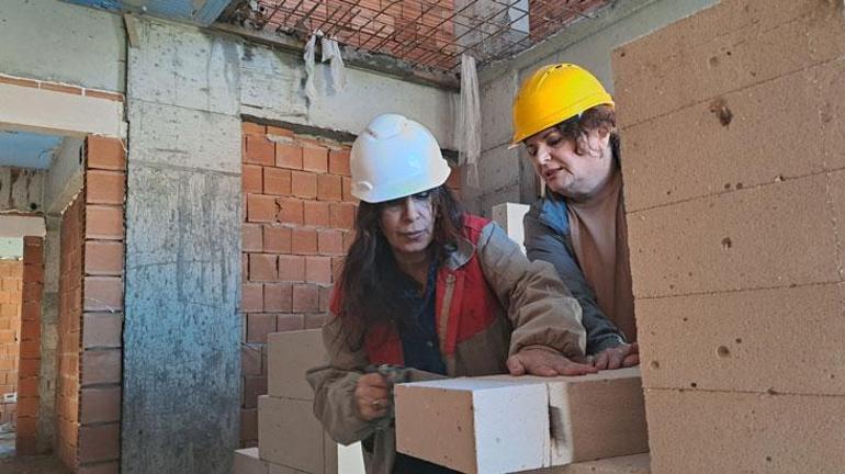 60 bin lira maaşla usta yok: Kadın müteahhit inşaatı bitirmeye çalışıyor!