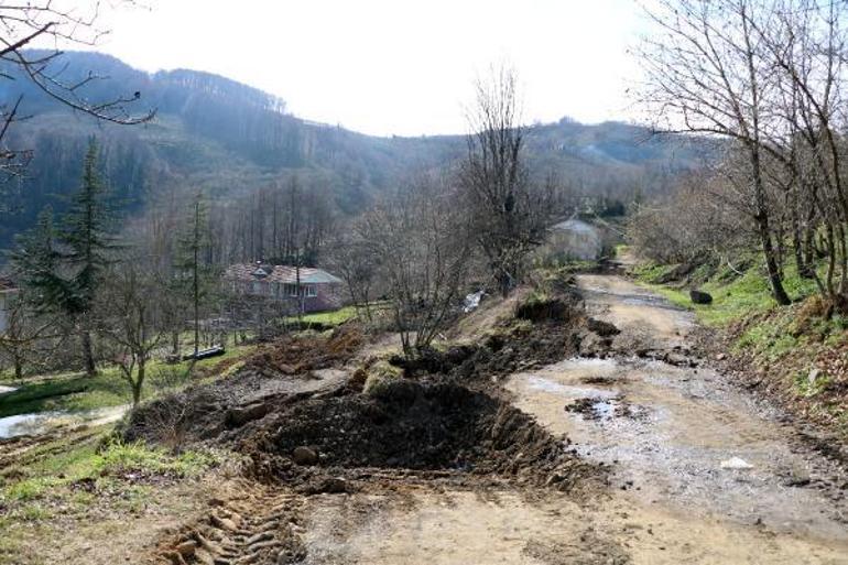 Evleri parça parça yutuyor! AFAD ekipleri geldi